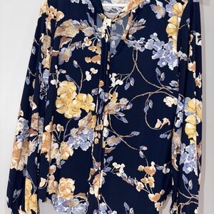 Ralph Lauren Stretchy Medium Dressy  Blouse with Tie Detail at Neck